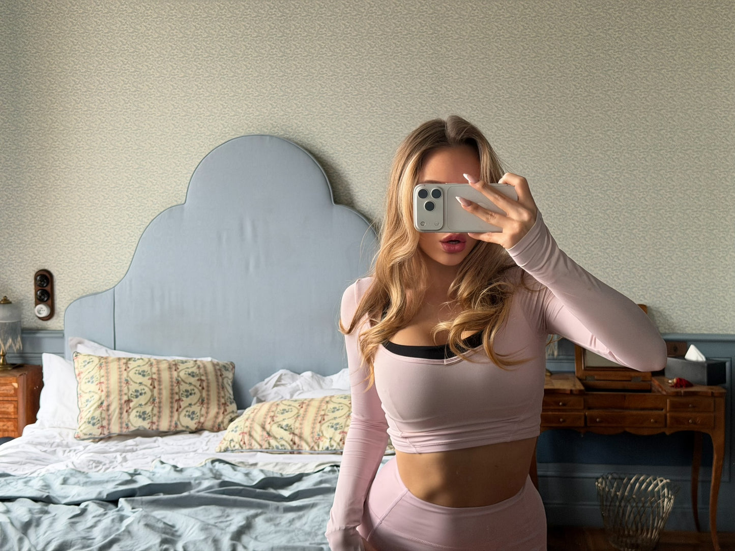 Haut Baby Rose